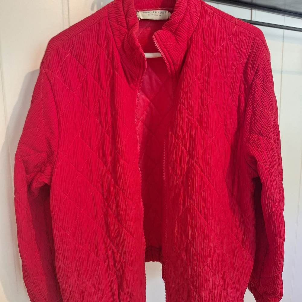 Stylish Susan Graver Red Quilted Cozy Jacket Size L Very Good Condition